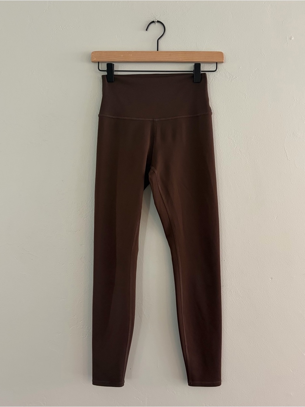 ALO Yoga 7/8 High-Waist Airlift Legging Espresso - Picture 3 of 10